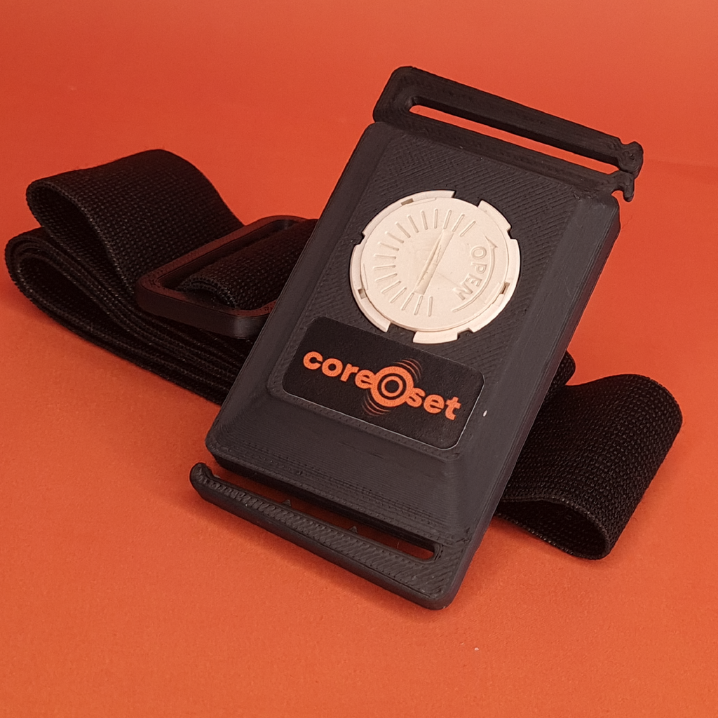 Coreset device with belt