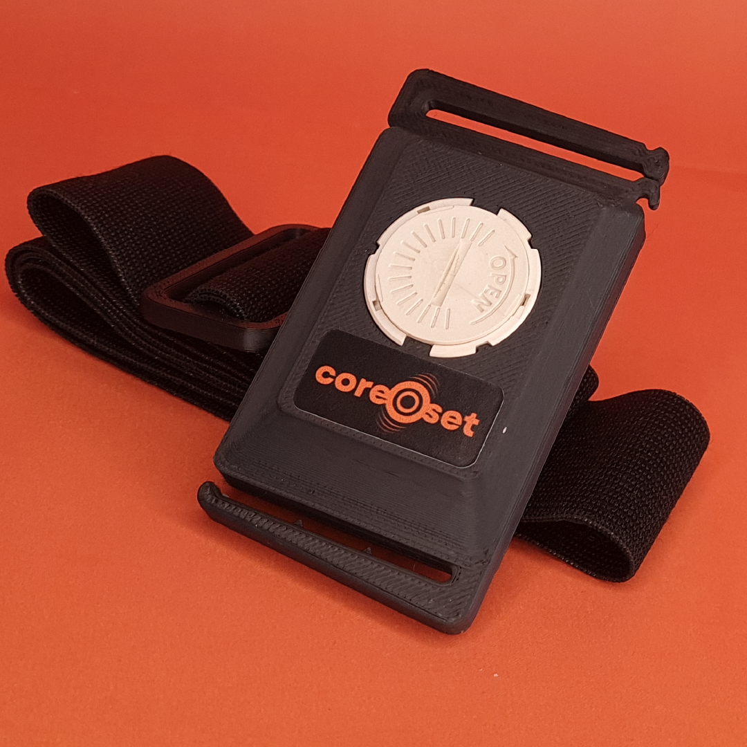 Coreset device with belt
